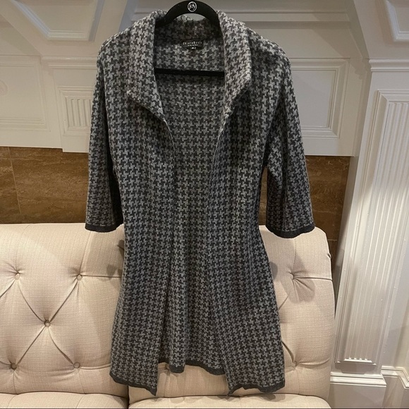 AV: ChiaraMente Women’s Wool Open Cardigan Sweater Houndstooth Gray Sz S Italy - Picture 1 of 8